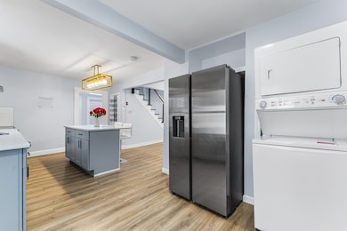 53 Woodbine St, Chelmsford, MA 01824 - photo 4