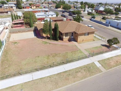 3231 Jefferson Ave, El Paso, TX 79930 - photo 2