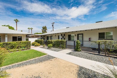 Montecito Exterior - 10