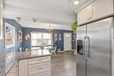 4 Lafayette Dr, Hazlet, NJ 07730 - photo 7