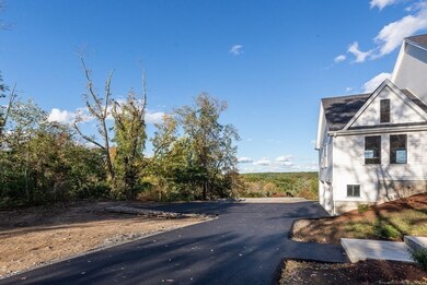 81 Walnut St, Plainville, MA 02762 - photo 5