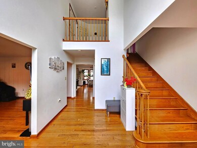 1037 Cherrywood Ave, Cumberland, MD 21502 - photo 2