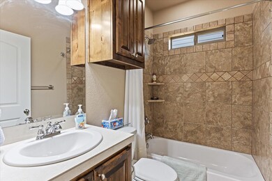 2208 Cobblestone Ct, Granbury, TX 76049 - photo 7