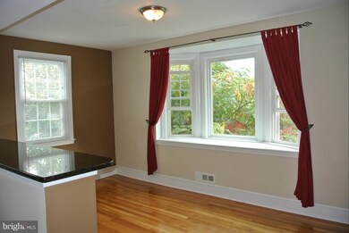 5925 Plumer Ave, Baltimore, MD 21206 - photo 7