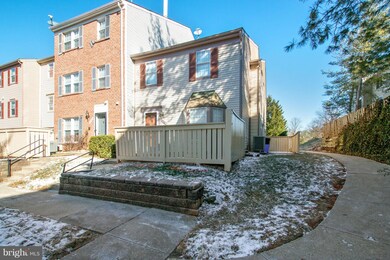 19944 Appledowre Cir, Germantown, MD 20876 - photo 2