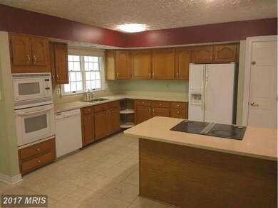 606 Academy Ave, Owings Mills, MD 21117 - photo 3