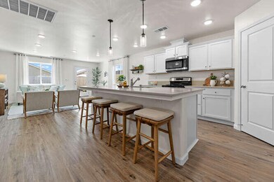 31141 Rd 72 Visalia CA 93291-Poplar #2
