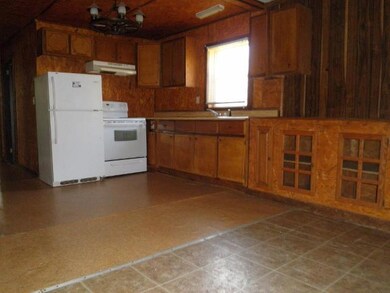 251 Fredonia Rd, Manchester, TN 37355 - photo 5