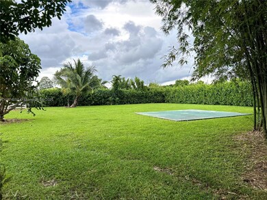 18351 SW 202nd St, Miami, FL 33187 - photo 5