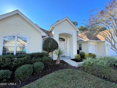 121 Robert E Lee Lane -- 1Front