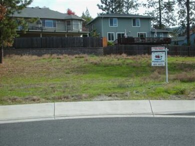 106 Vista Cir, Rogue River, OR 97537 - photo 3