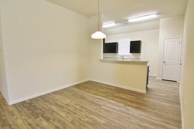 692 Fallow Ln, Alvin, TX 77511 - photo 4