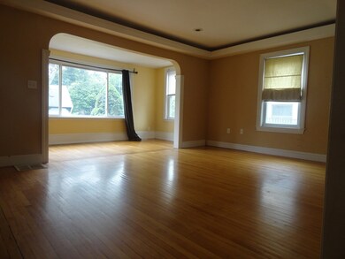 170 Central St unit 1, Stoneham, MA 02180 - photo 4