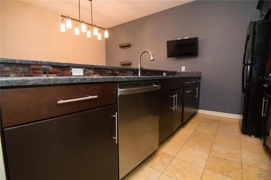 77 W Broad St unit 1A, Bethlehem, PA 18018 - photo 4