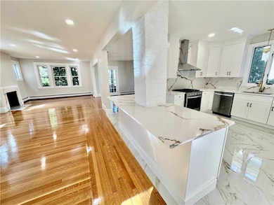 141 Elton St, Providence, RI 02906 - photo 6