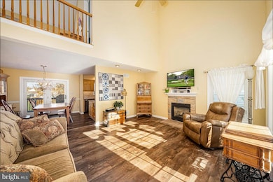 908 Poplar St unit 11, Hanover, PA 17331 - photo 5