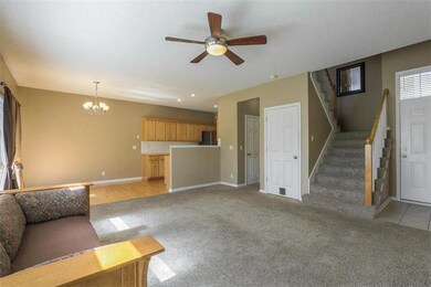 7335 Silverheel St, Shawnee, KS 66227 - photo 4