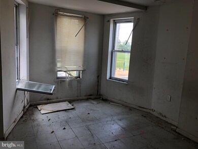 2930 E Madison St, Baltimore, MD 21205 - photo 5