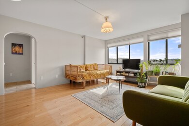 1731 Beacon St unit 808, Brookline, MA 02445 - photo 3