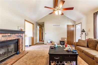 5007 Knox St, Shawnee, KS 66203 - photo 4