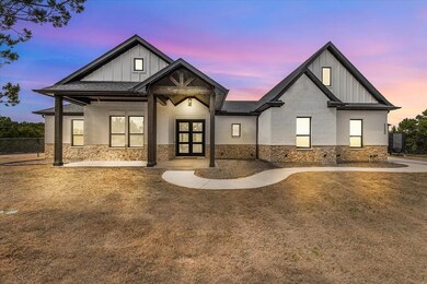 112 Revere Dr, Weatherford, TX 76088 - photo 3