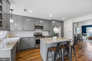 42805 Pilgrim Square, Chantilly, VA 20152 - photo 2