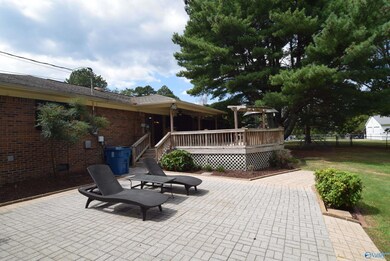 8177 Simpson Point Rd, Grant, AL 35747 - photo 5