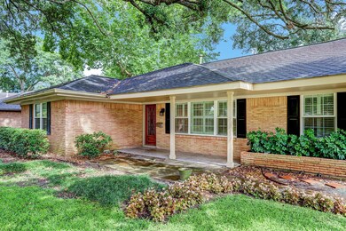 8729 Fairbend St, Houston, TX 77055 - photo 2