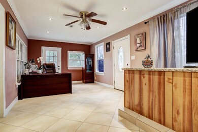 1950 Laverne St, Houston, TX 77080 - photo 3