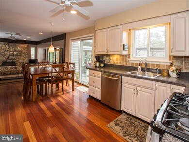 4 Tallowood Dr, Medford, NJ 08055 - photo 5