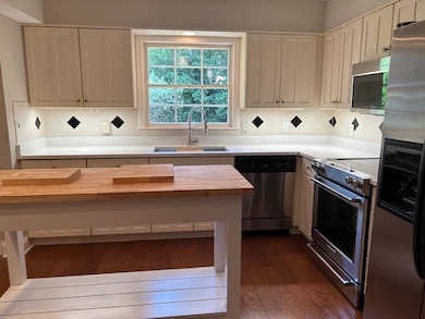 301 Rivera Dr, Saint Simons Island, GA 31522 - photo 7