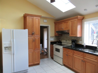 100 Worcester Rd, Webster, MA 01570 - photo 5