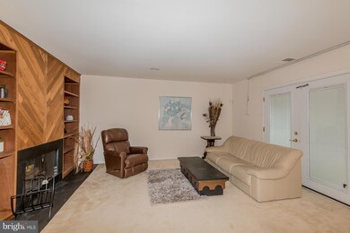 10960 Trotting Ridge Way, Columbia, MD 21044 - photo 5