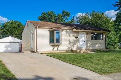 001_ 3810 Clearwater Dr-077-2