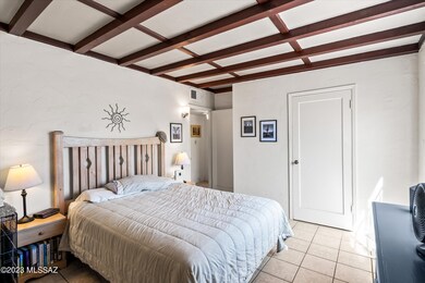 2936 Primary Bedroom