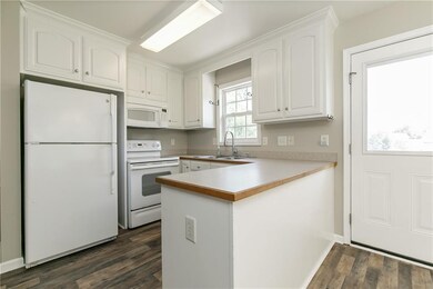 3144 Sundance Dr, Burlington, NC 27217 - photo 6