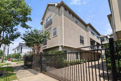 1826 Colquitt St unit A, Houston, TX 77098 - photo 4