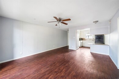 1710 Indiana St unit 3, Houston, TX 77006 - photo 3