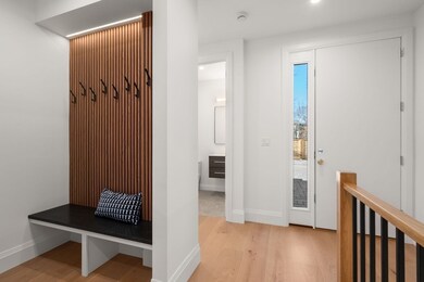 956 Walnut St unit 5, Newton Highlands, MA 02461 - photo 4