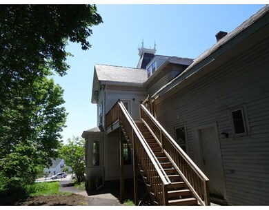 3 Lincoln St unit 2, Hudson, MA 01749 - photo 3