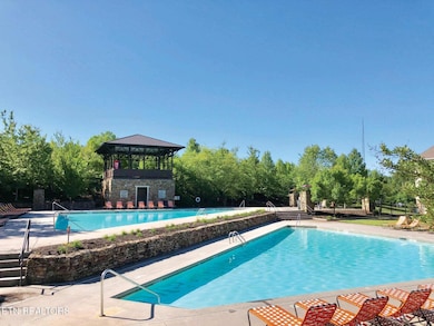 woodlands pool