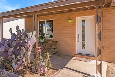 2419 E 20th St, Tucson, AZ 85719 - photo 5