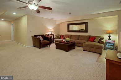 6040 Hardwick Place, Falls Church, VA 22041 - photo 3