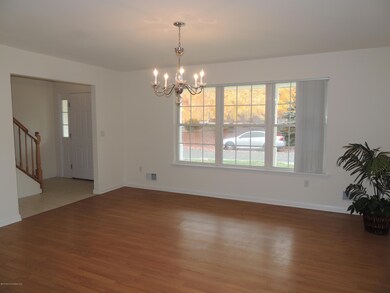 LR 2nd 37 Center Matwan NJ