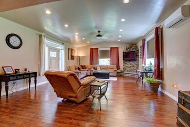 9575 Old Stage Rd, Central Point, OR 97502 - photo 6