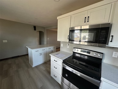 1231 Miami Ct NE, Cedar Rapids, IA 52402 - photo 7