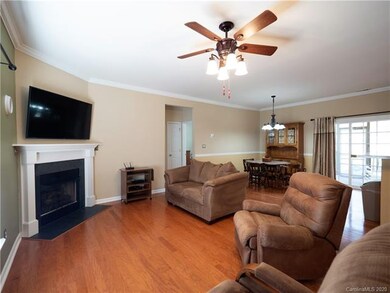 1784 Riverstone Dr, Lincolnton, NC 28092 - photo 5