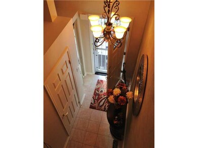 Entry/Foyer.