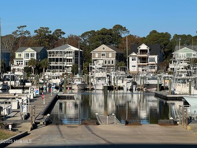 2571 Saint James Dr SE unit C 77, Saint James, NC 28461 - photo 5
