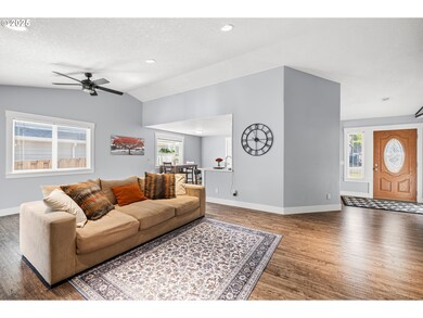 7243 SW Applegate Dr, Beaverton, OR 97007 - photo 7